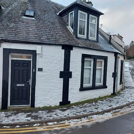 Black Cat Cottage Moffat Exterior photo